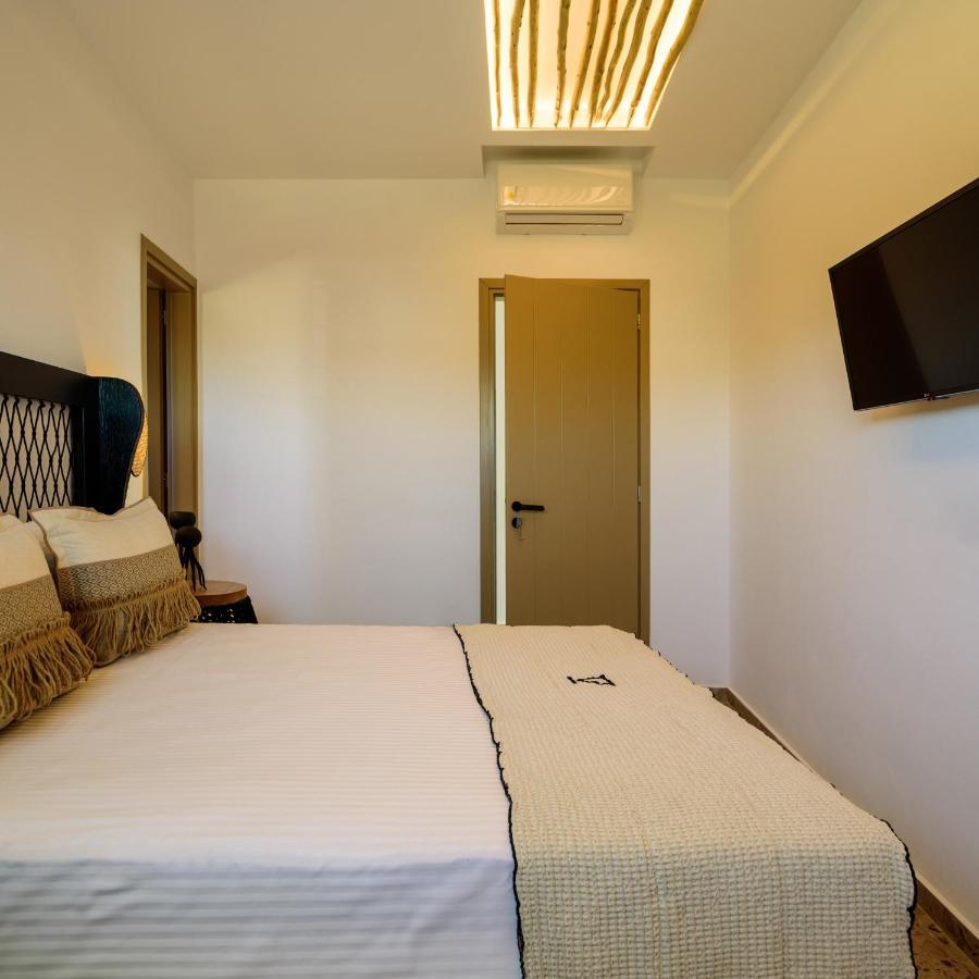 Vrachos Suites Mykonos Mykonos Town Bagian luar foto
