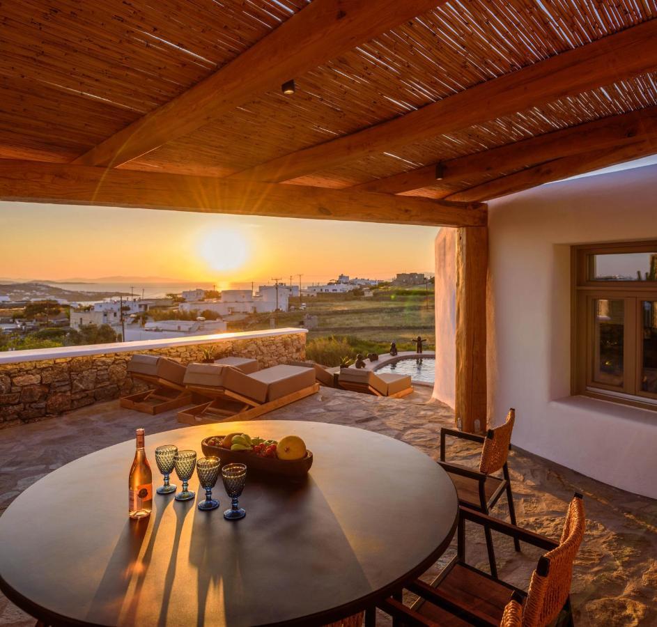 Vrachos Suites Mykonos Mykonos Town Bagian luar foto